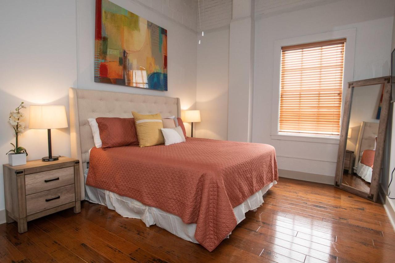 New French Quarter Delight 13 Apartment นิวออร์ลีนส์ ภายนอก รูปภาพ
